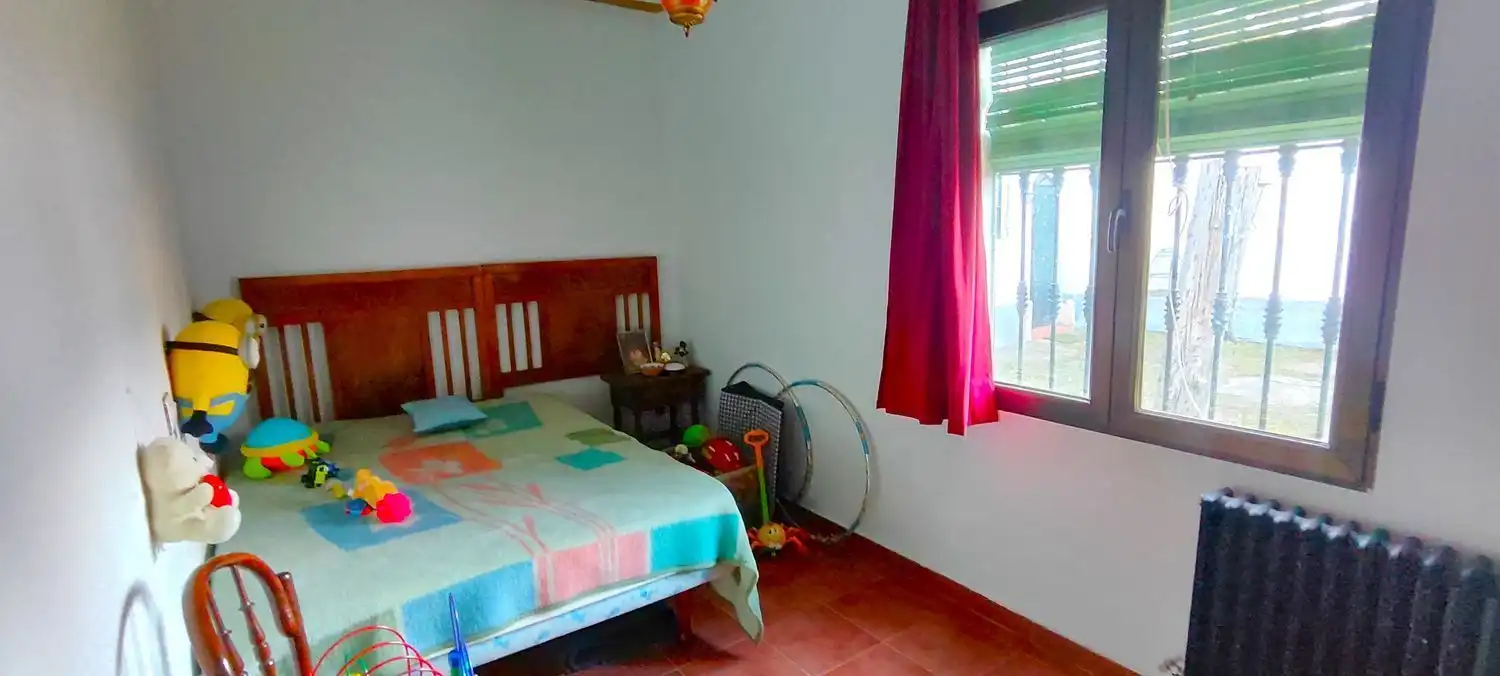 Habitación de Casa o chalet en venta en La Solana   con Jardín privado, Terraza y Trastero