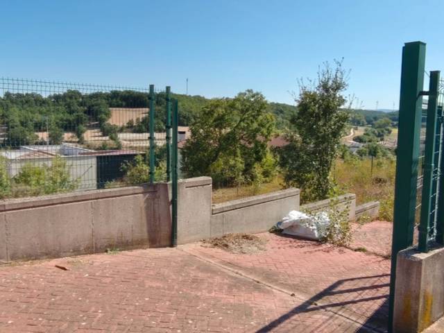 Terreno residencial en Venta en Calle Gorrión, 22 en Carcedo de Burgos