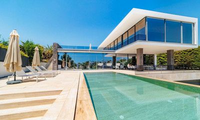 Piscina de Finca rústica de lloguer en Marbella amb Aire condicionat, Jardí privat i Terrassa