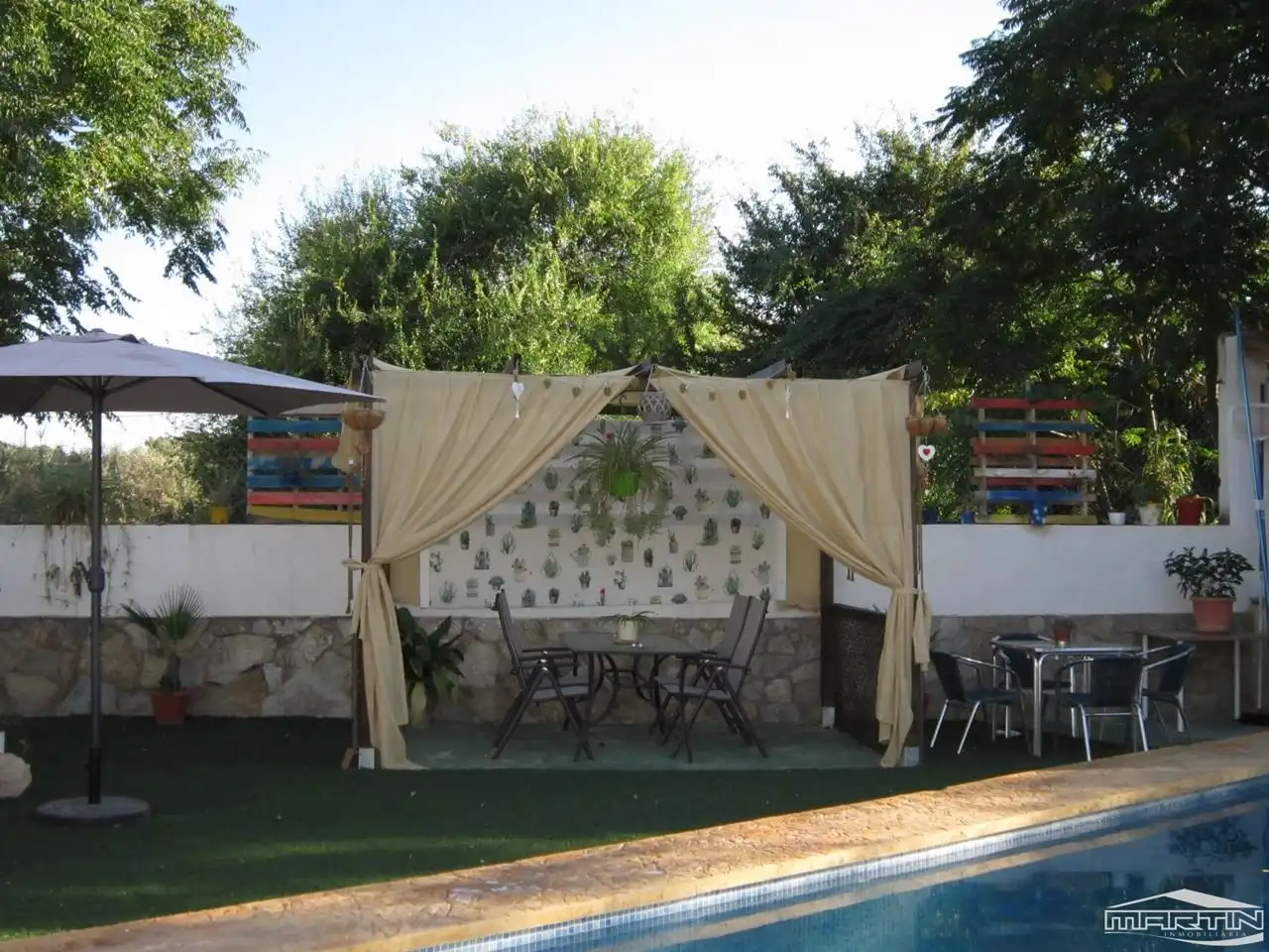 Terrassa de Casa o xalet en venda en Cabra amb Terrassa, Traster i Piscina