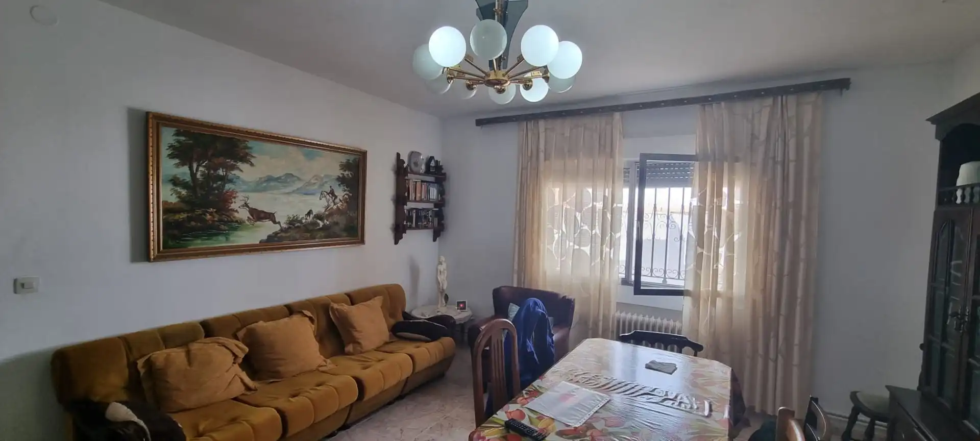 Wohnzimmer von Country house zum Verkauf in Gerindote mit Heizung und Möbliert