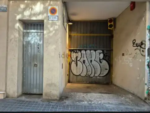 Einzelparkplatz zur Miete in Carrer de Joan Güell 134