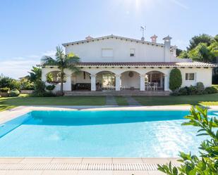 Jardí de Casa o xalet en venda en Roda de Berà amb Terrassa i Piscina