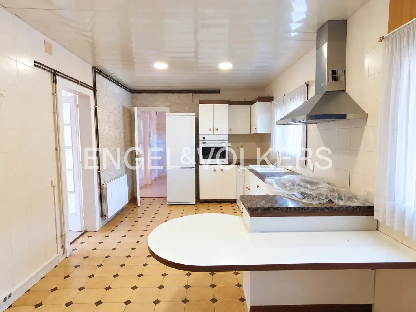 Casa amb terrassa en venda a Corbera de Llobregat, imagen 6