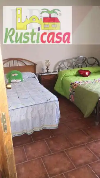 Habitación de Casa o chalet en venta en Bailén con Jardín privado, Trastero y Piscina