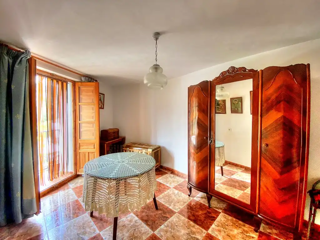 Finca rústica en venta en Salares con Terraza, Trastero y Amueblado