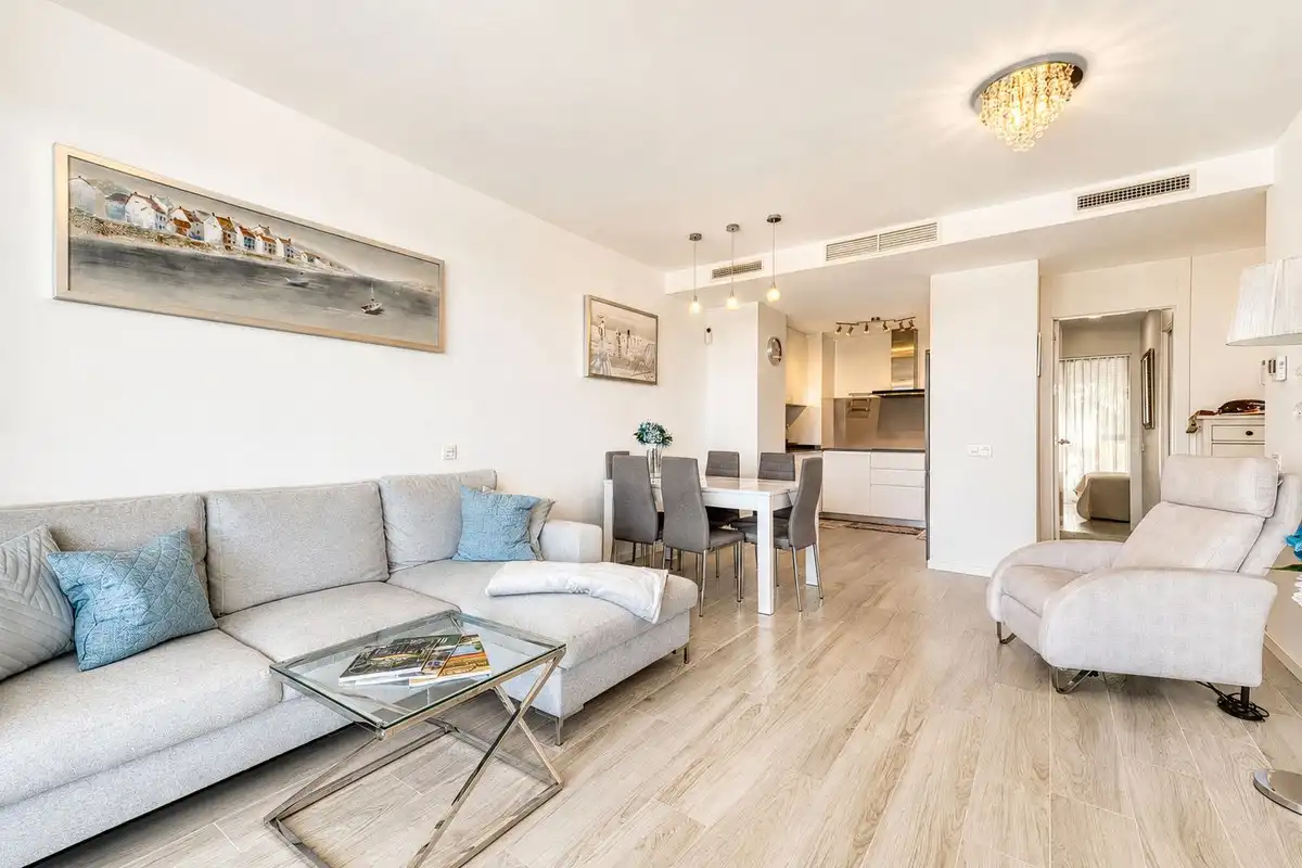 Living room of Apartments for sale in Estepona  with Air Conditioner, Terrace and Storage room