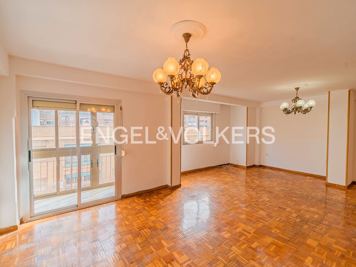 Comedor de Piso en venta en Alicante / Alacant con Aire acondicionado, Calefacción y Terraza