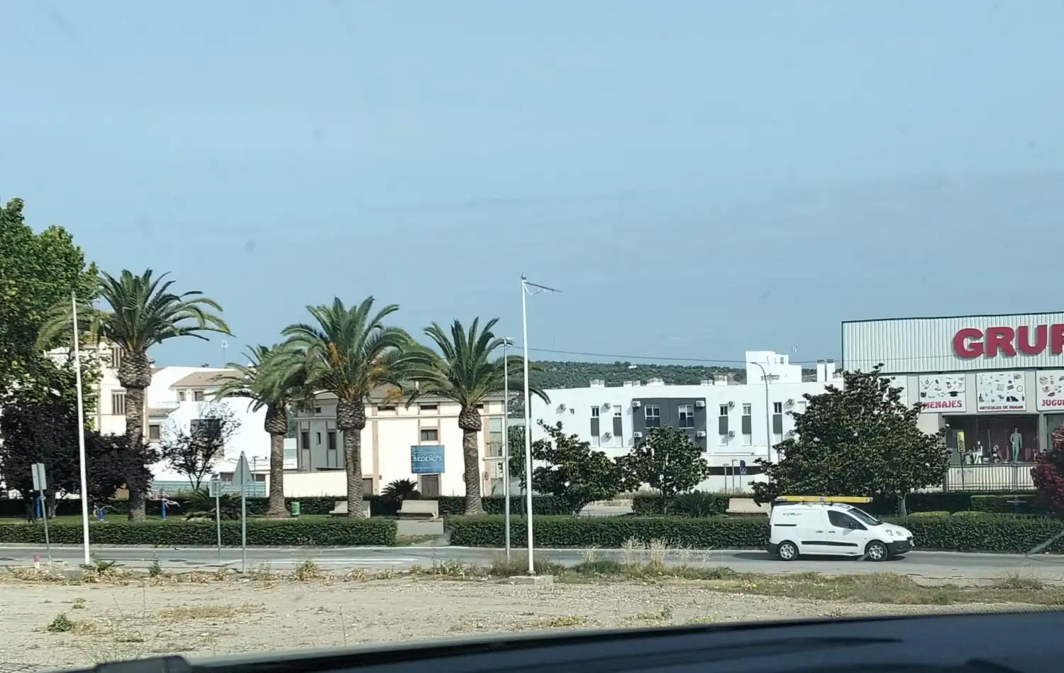 Vista exterior de Residencial de lloguer en Mengíbar