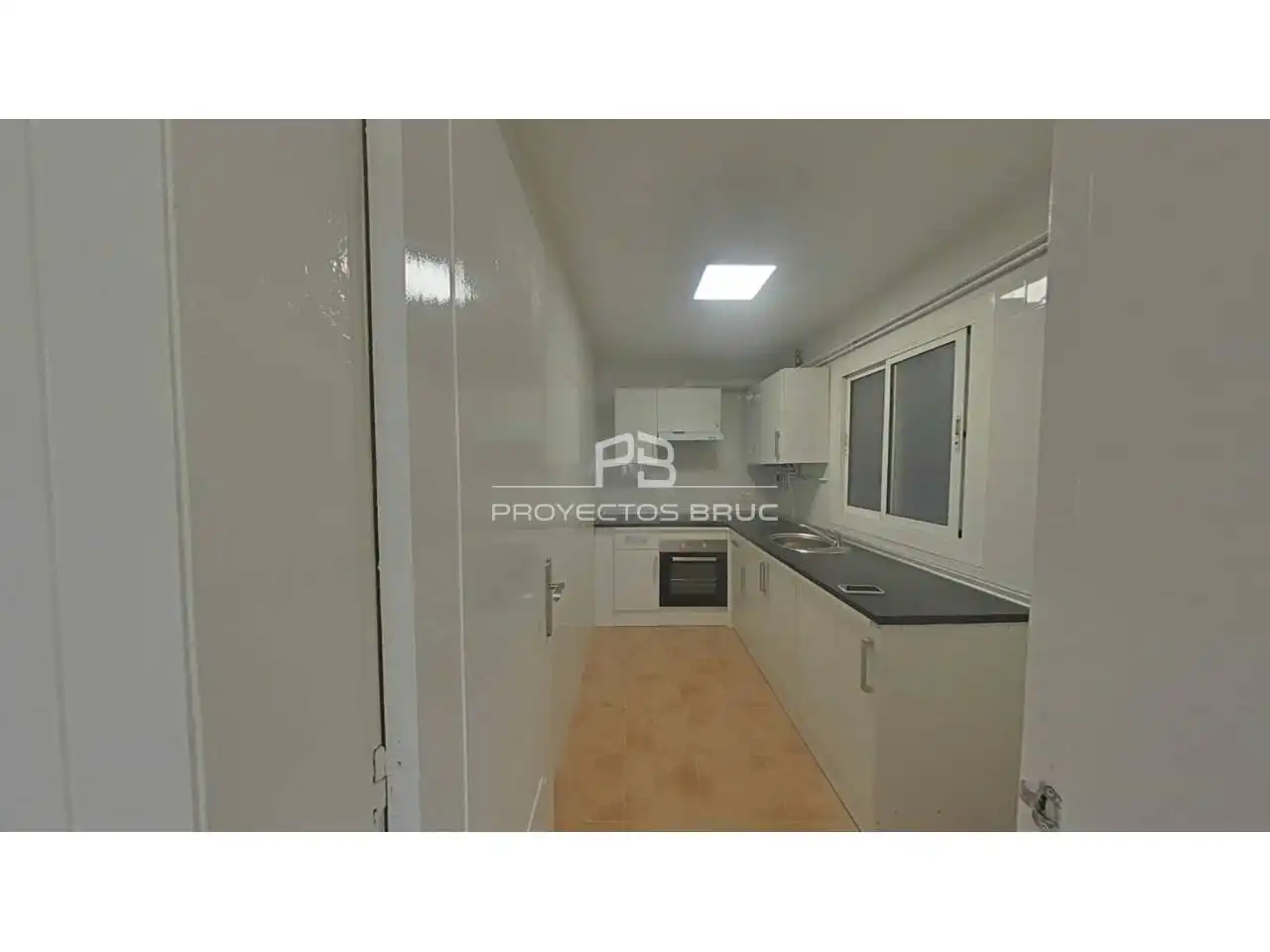 Flat for sale in Calle Pavia, imagen 3