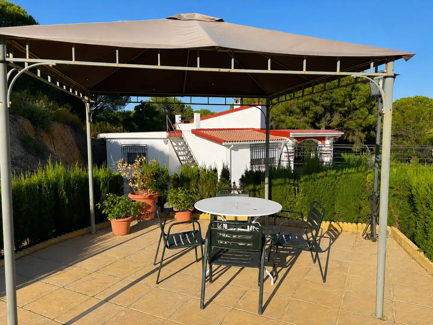 Terraza de Finca rústica en venta en Andújar con Aire acondicionado, Jardín privado y Piscina