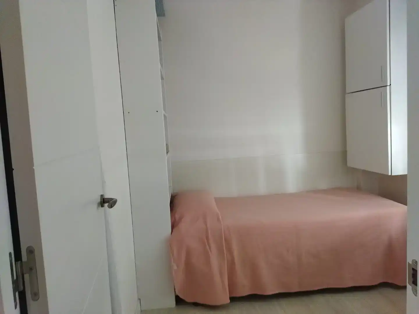 Bedroom of Flat for rent in Alcorcón  with Private garden, Furnished and Oven
