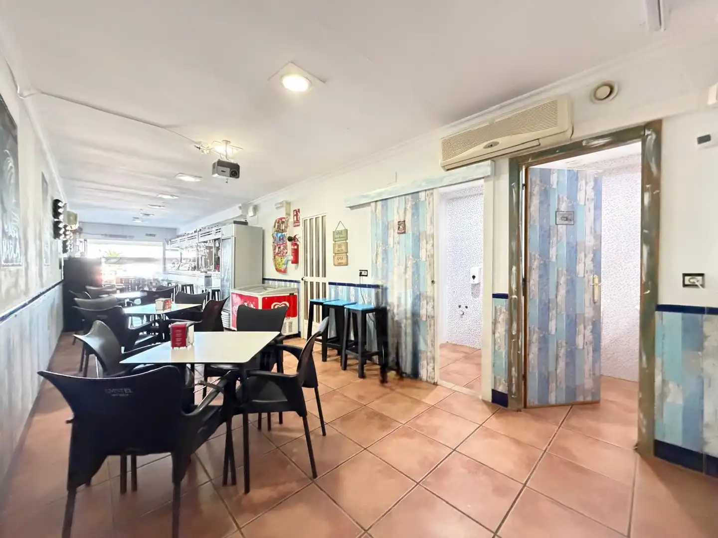 Locale commerciale in vendita a Avenida MAR MEDITERRANEO 67 67, imagen 14