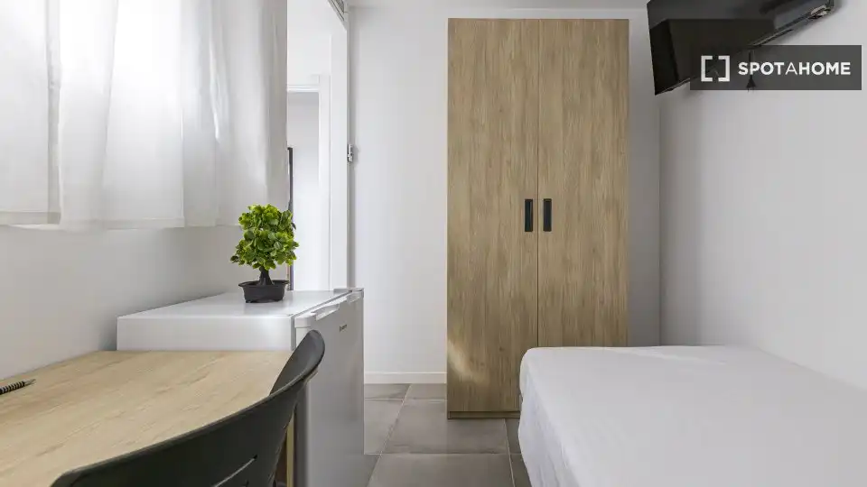 Bedroom of Flat for rent in Murcia  with Air Conditioner, Heating and Furnished