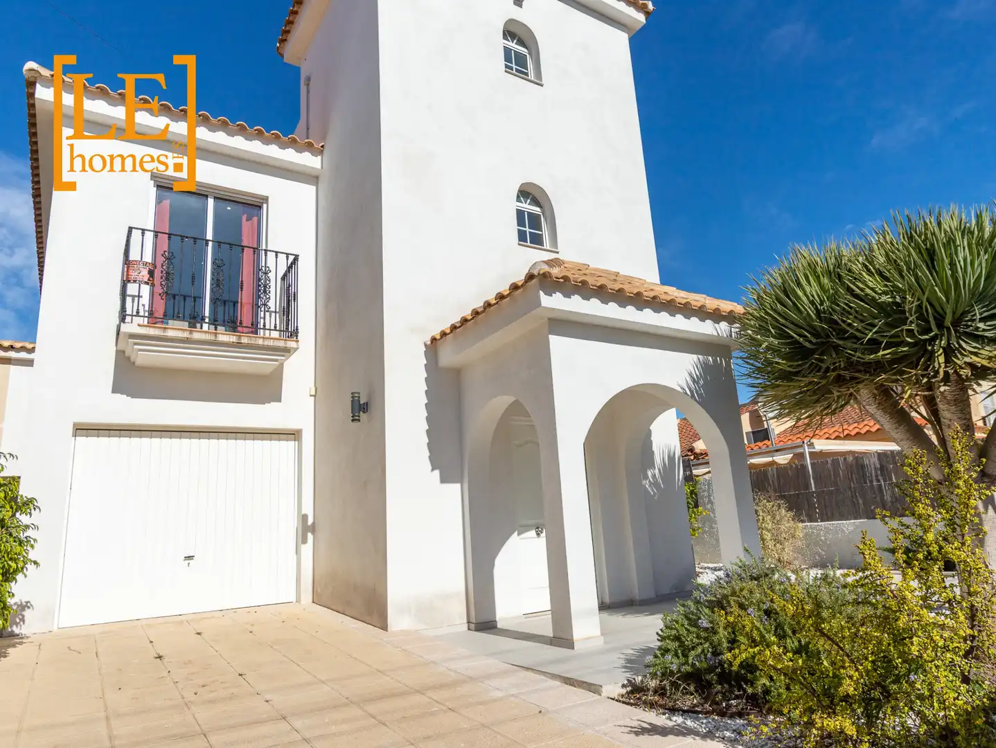 Vista exterior de Casa o chalet en venta en Torrevieja con Aire acondicionado, Calefacción y Jardín privado