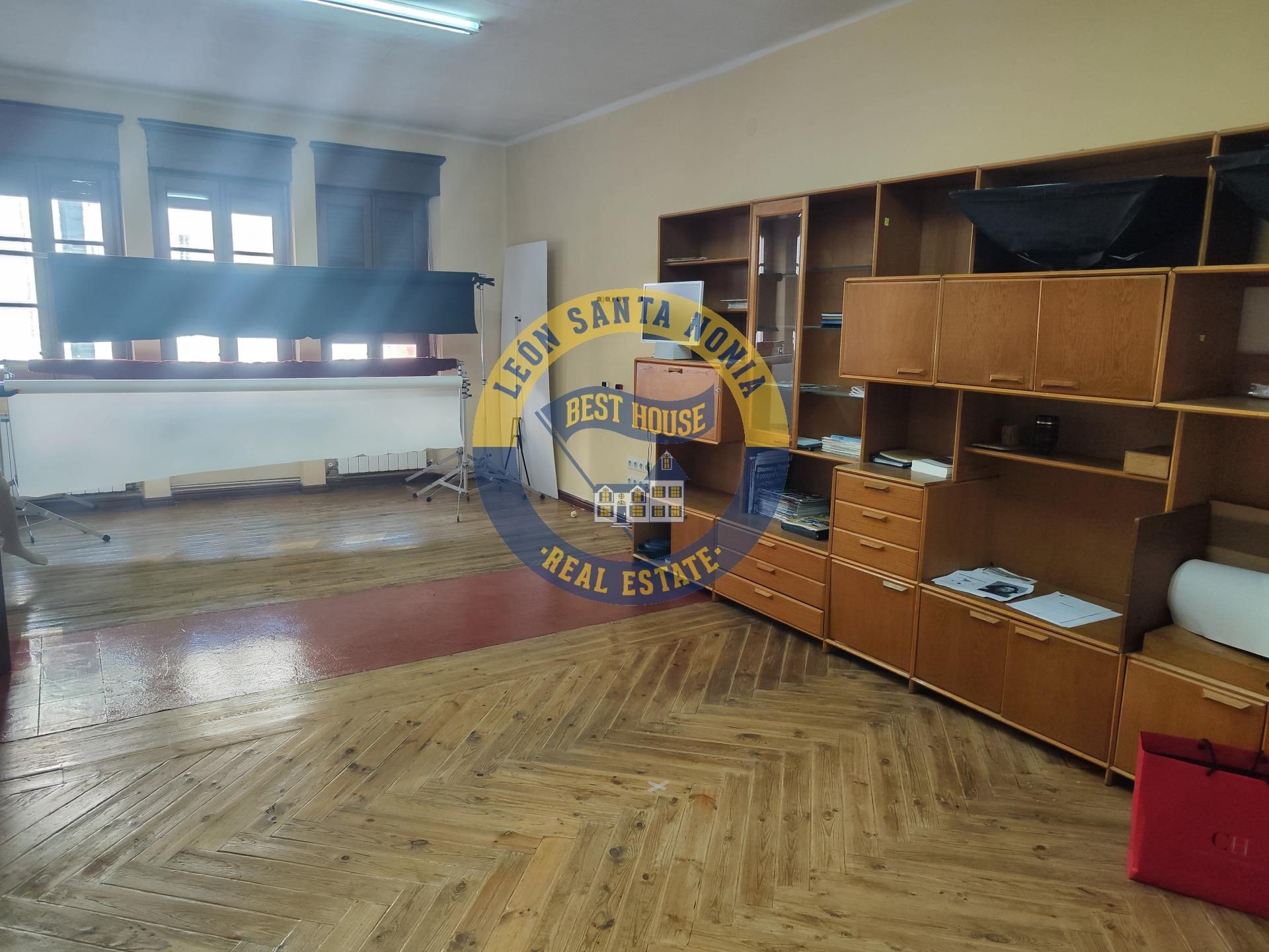 Pis en venda en León Capital  amb Calefacció