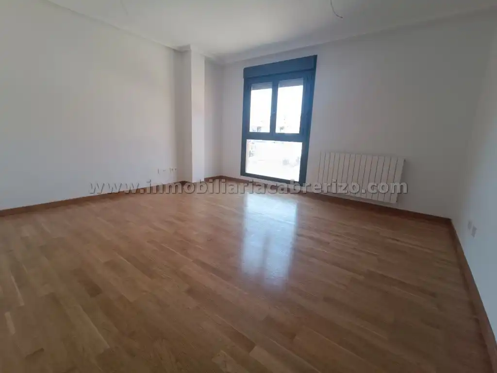 Apartamento con ascensor en venta en Villamediana de Iregua, imagen 2