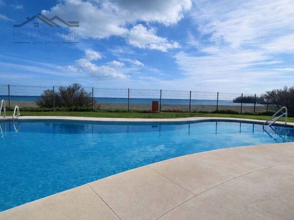 Piscina de Apartament en venda en Manilva amb Aire condicionat i Piscina