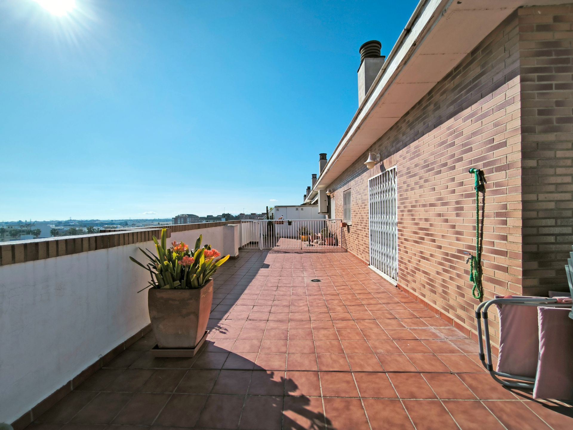 Terraza de Ático de alquiler en Paiporta con Terraza, Trastero y Horno