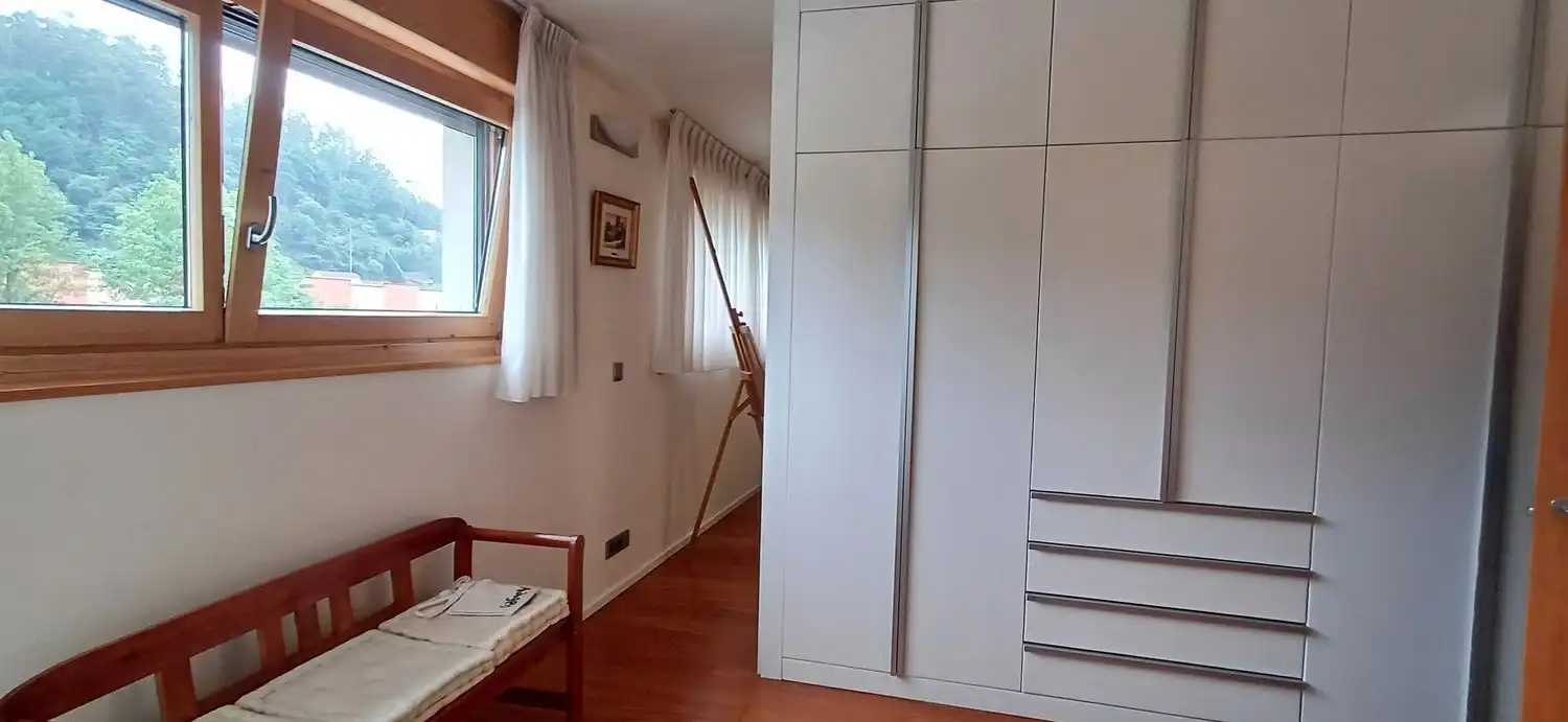 Casa o xalet en venda a San Martín del Rey Aurelio