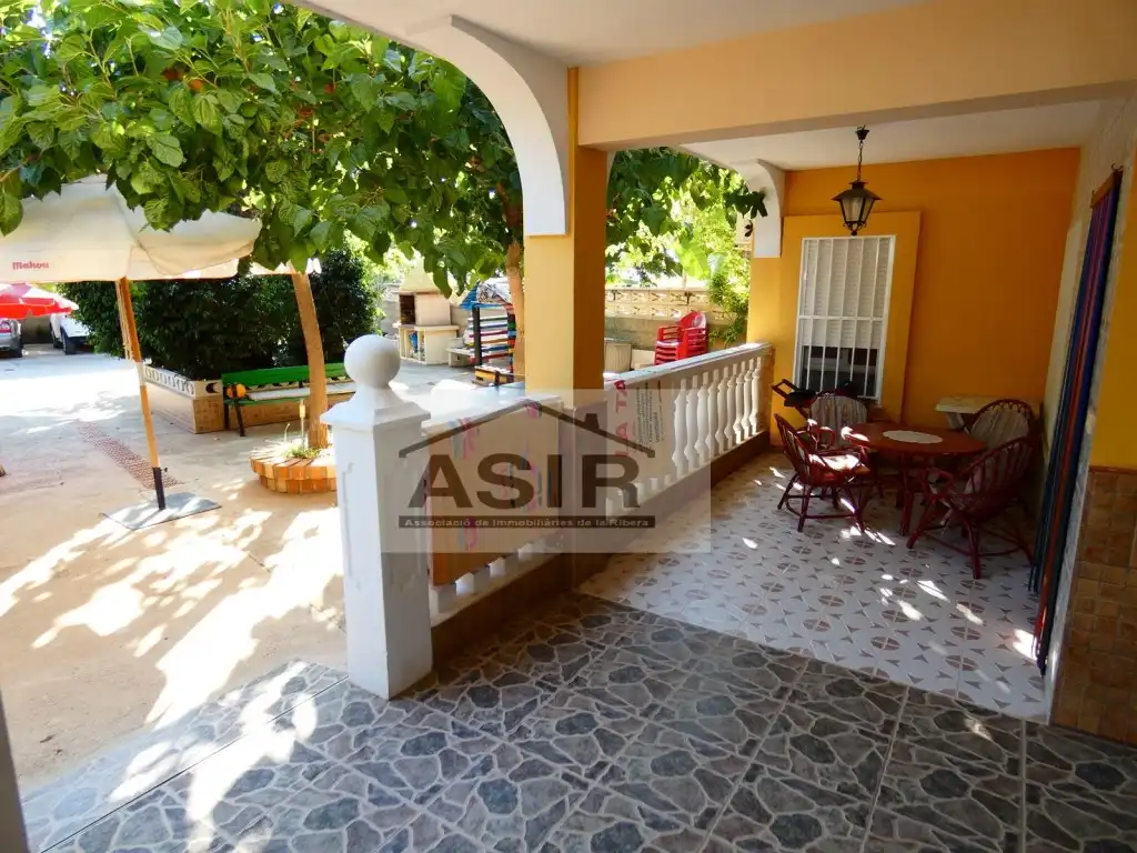 Vista exterior de Casa o chalet en venta en Alzira con Aire acondicionado, Jardín privado y Terraza