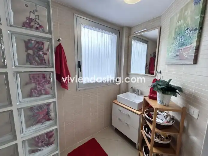 Flat for sale in Calle la Gorvorana, Longuera - Toscal