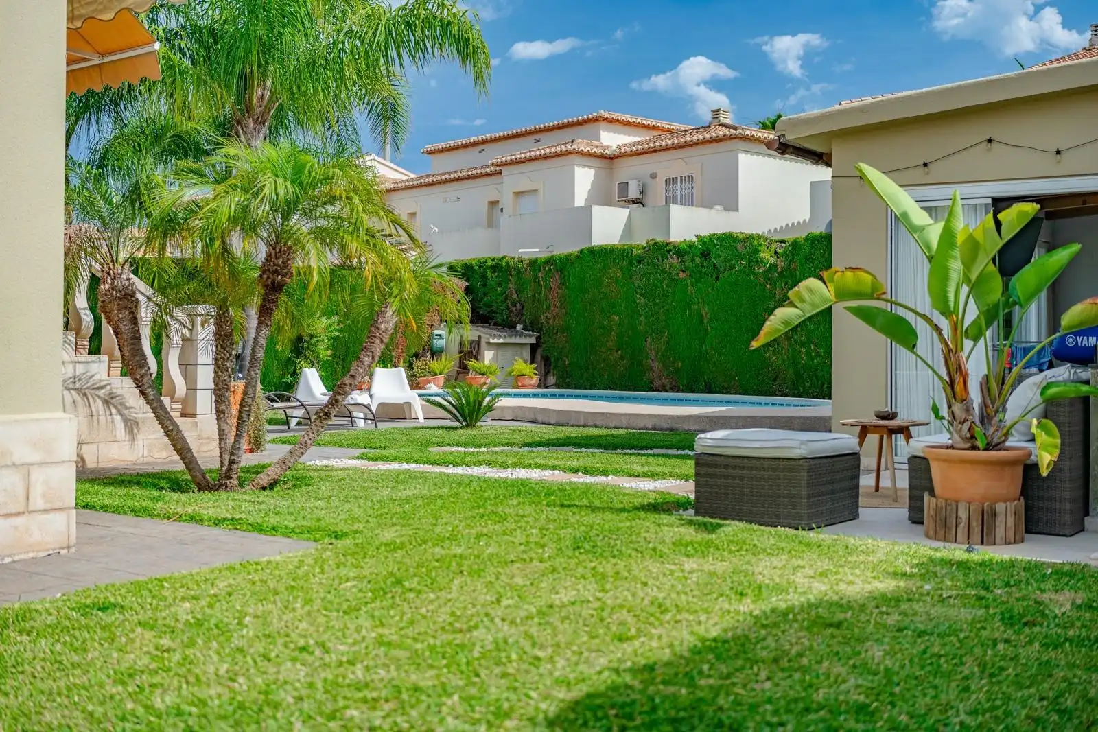 Casa o chalet de alquiler en Les Bovetes - La Felicidad