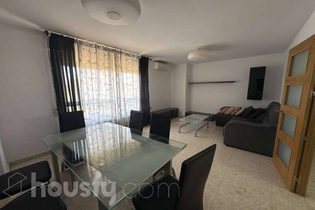 Piso en Alquiler en Calle Fernán Falcón, . en Venecia - Nueva Alcalá