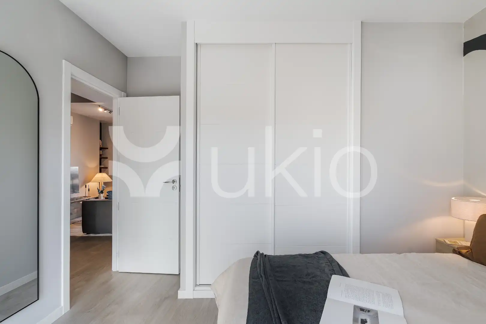 Schlafzimmer von Wohnungen zur Miete in Madrid mit Klimaanlage, Heizung und Terrasse