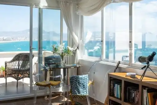 Habitación de Piso de alquiler en Alicante / Alacant con Aire acondicionado, Terraza y Amueblado