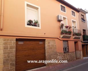 Exterior view of House or chalet for sale in Caspe  with Air Conditioner, Parquet flooring and Furnished