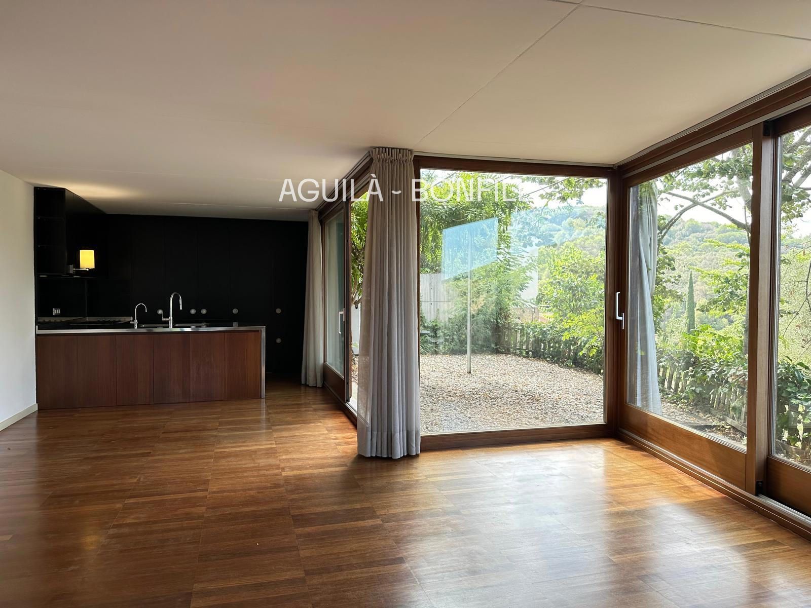 Garden of Single-family semi-detached to rent in  Barcelona Capital  with Air Conditioner, Heating and Private garden