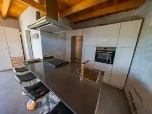 Casa adosada en venda a Calle El Monroy, La Corujera