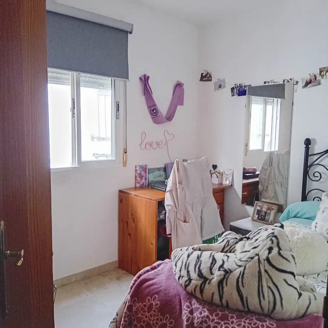 Bedroom of Flat for sale in Marbella  with Air Conditioner, Terrace and Furnished