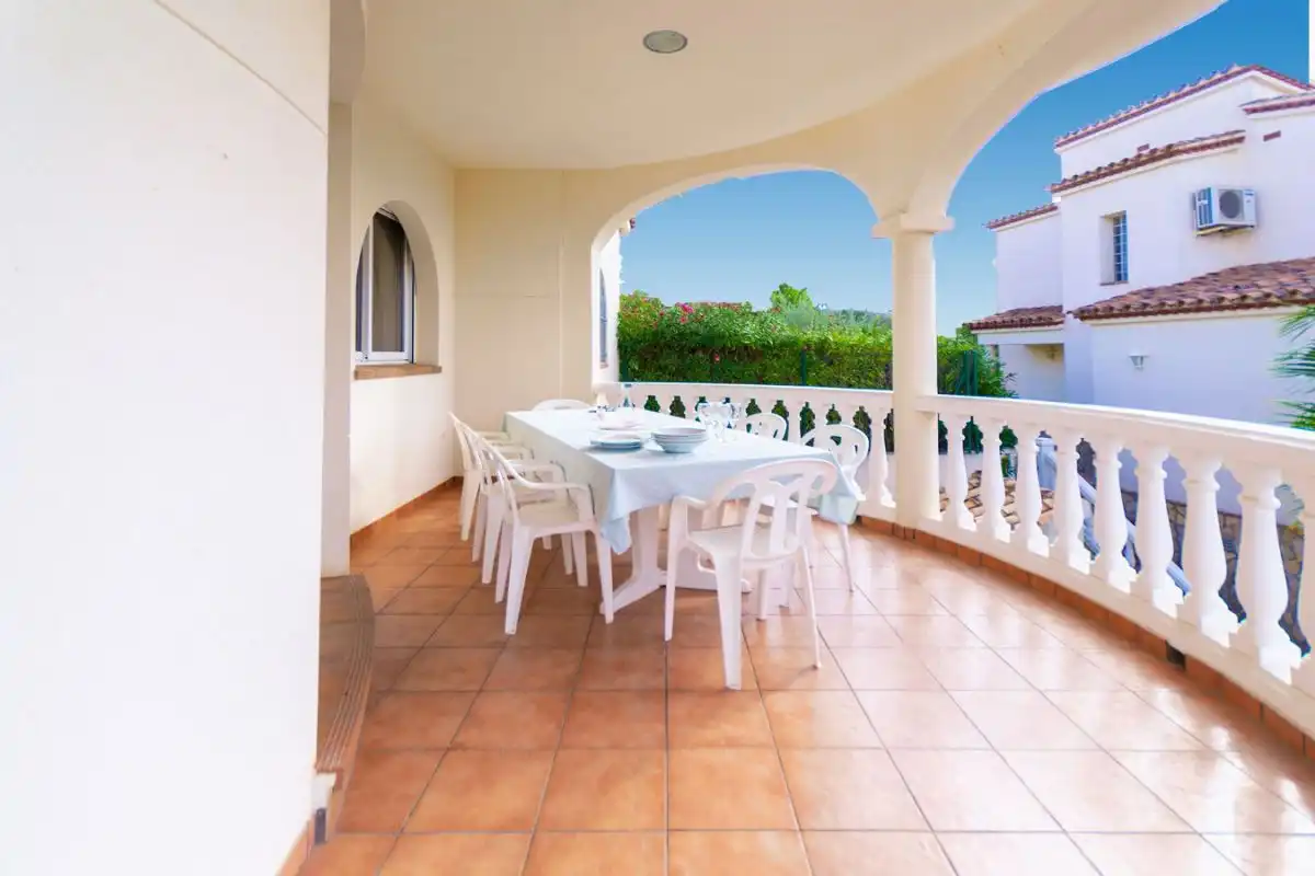 Terrassa de Casa o xalet en venda en El Perelló amb Aire condicionat, Calefacció i Jardí privat