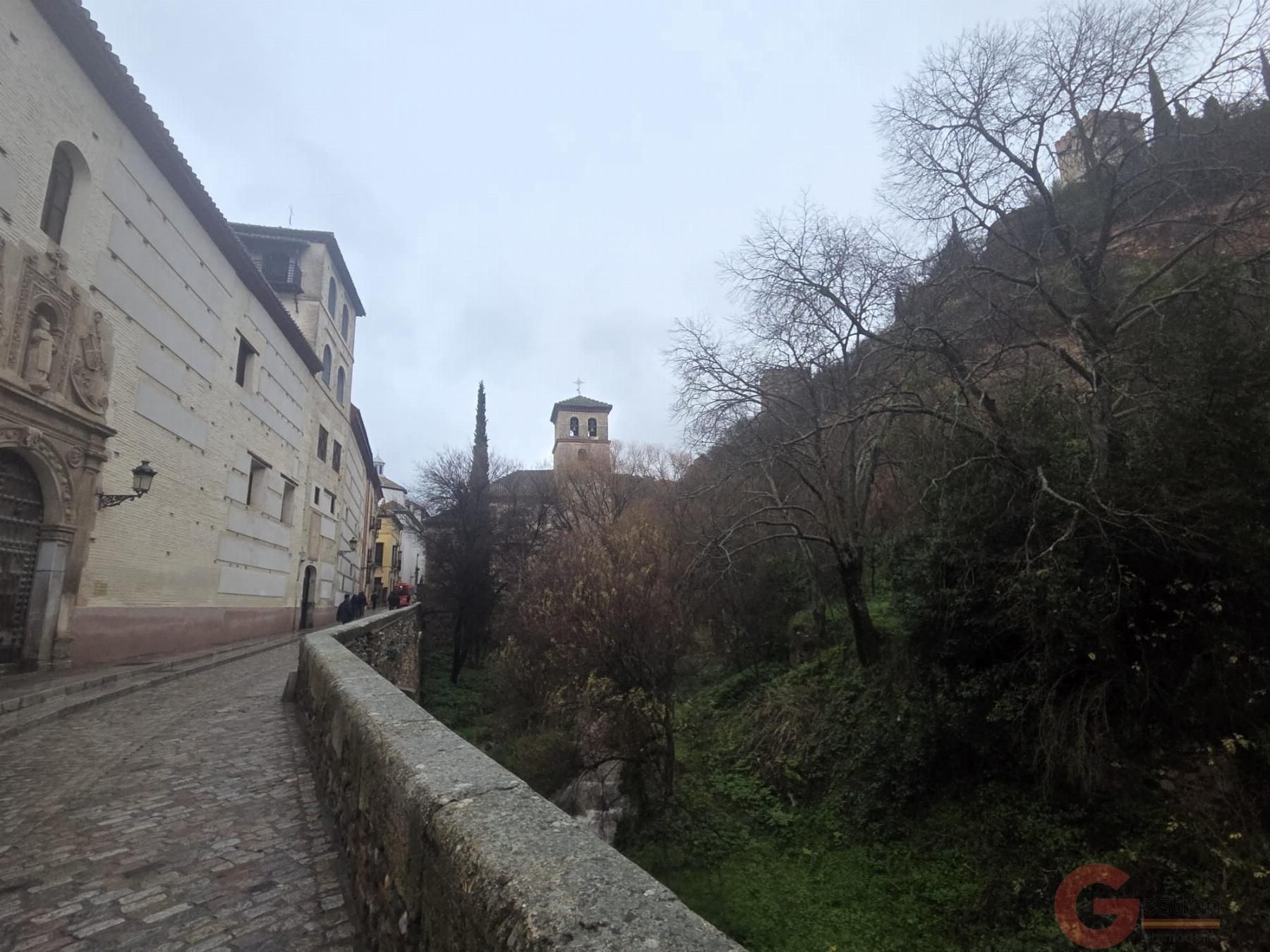 Vista exterior de Dúplex en venda en  Granada Capital amb Terrassa i Piscina