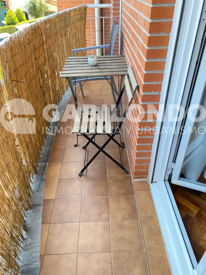 Jardín de Piso en venta en Elgoibar con Calefacción, Parquet y Amueblado