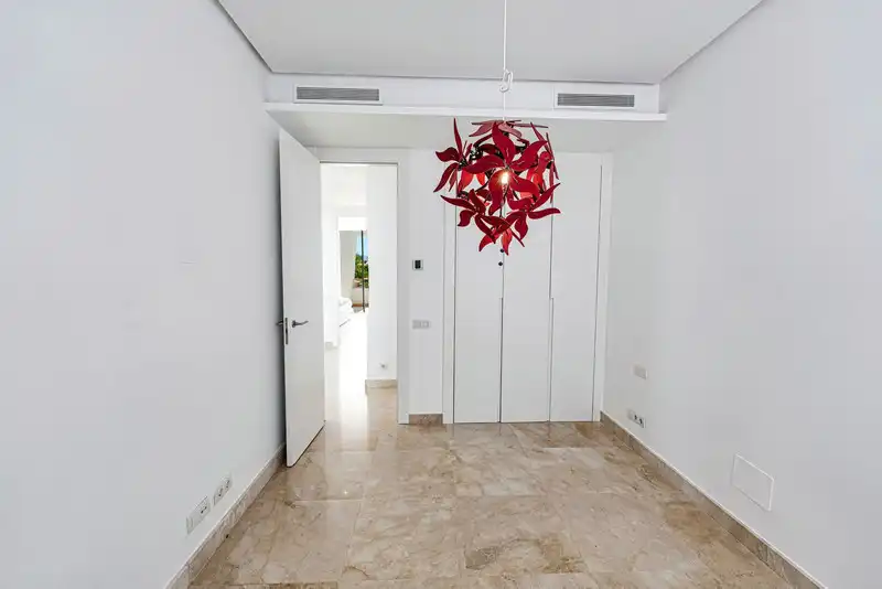 Adosado con piscina en venta en Río Real - Los Monteros, imagen 10
