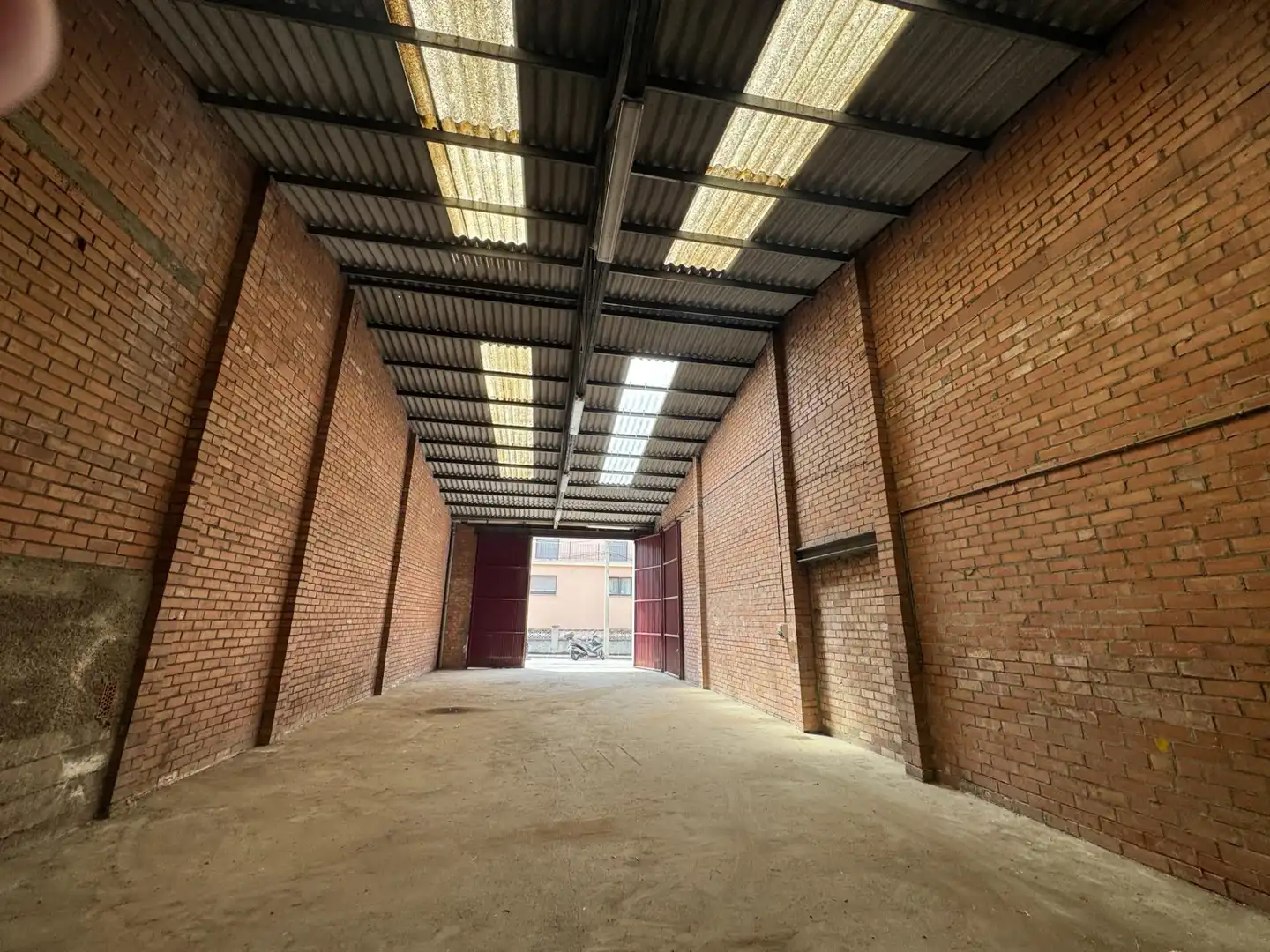 Industriegebäude zum Verkauf in Carrer de la Germana Pilar, imagen 2