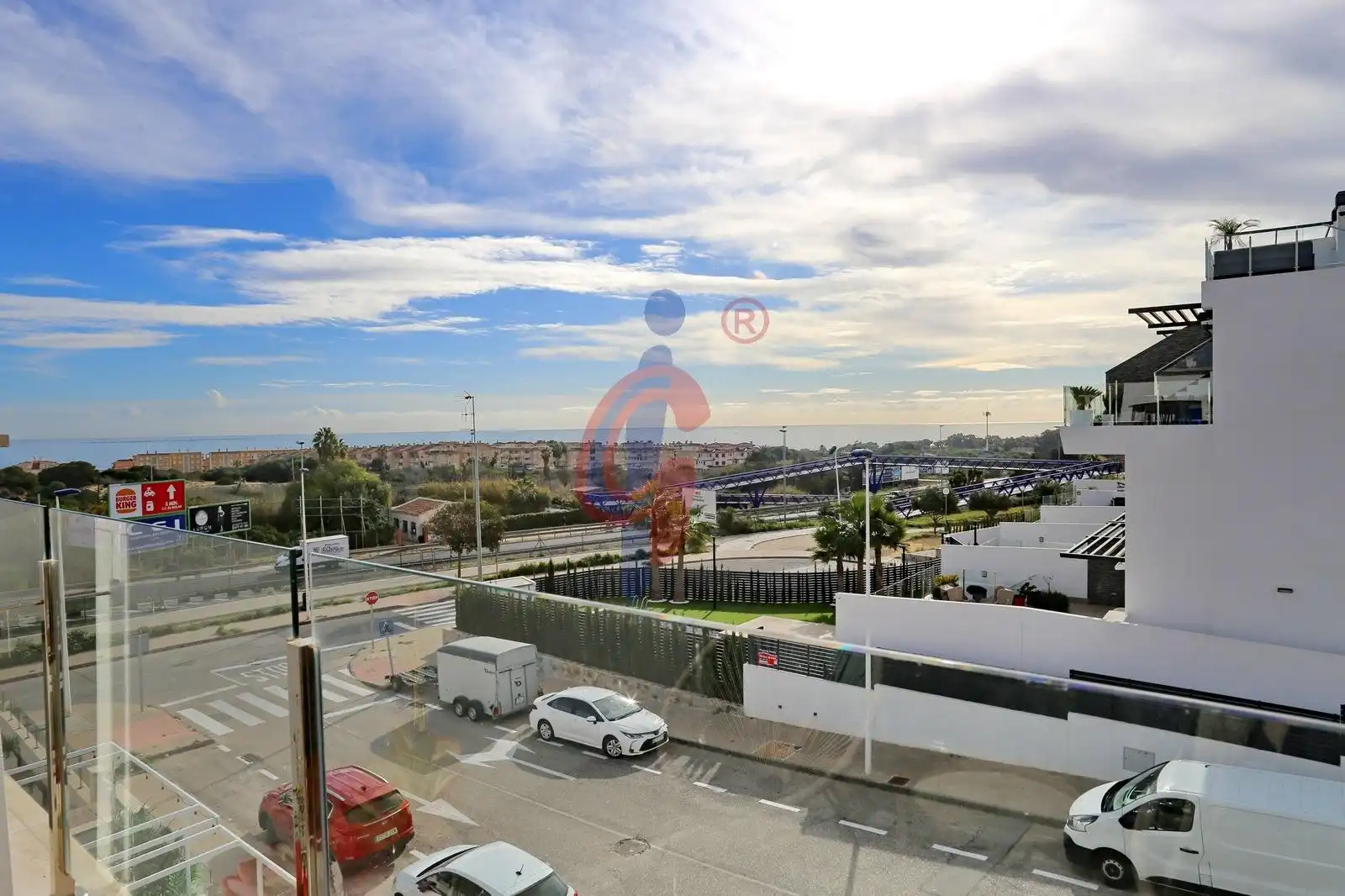 Vista exterior de Casa adosada en venda en Guardamar del Segura amb Aire condicionat, Calefacció i Terrassa