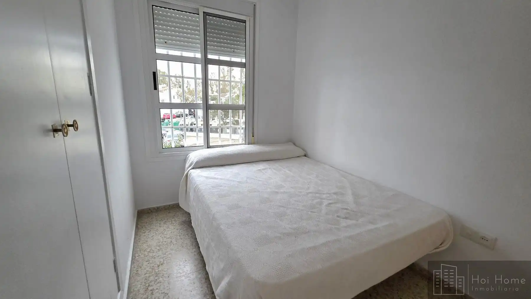 Habitación de Piso en venta en El Puerto de Santa María con Terraza, Amueblado y Alarma