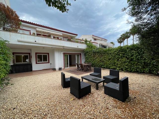 Planta baja en Alquiler en Avenida Pintor Fernando Soria en Alicante Golf