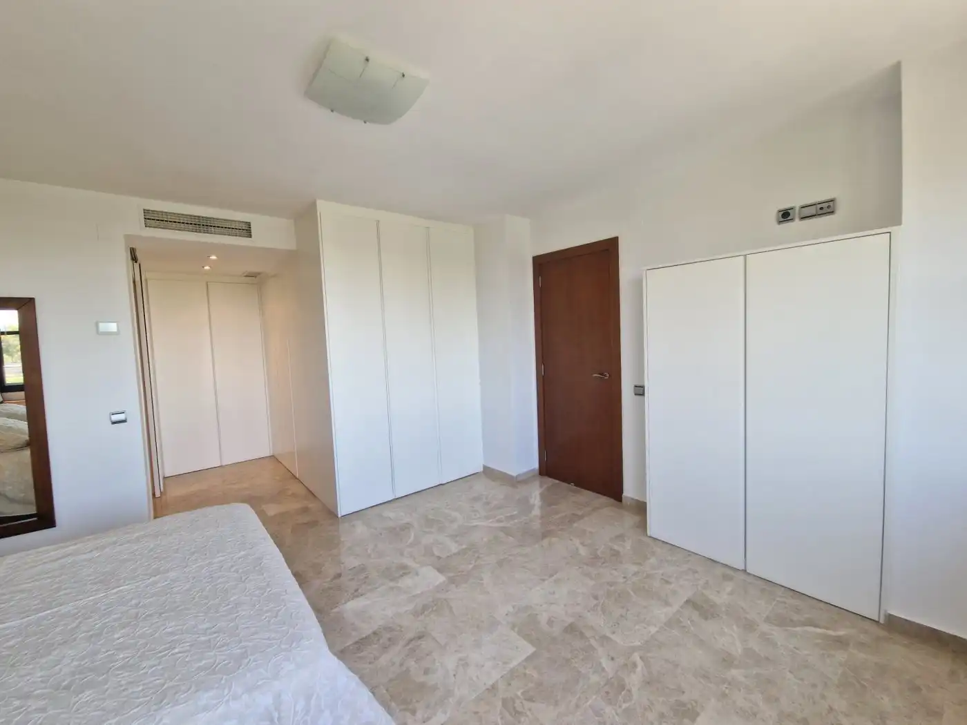 Flat for rent in Paseo Albereda, Penya - Roja - Avda. Francia