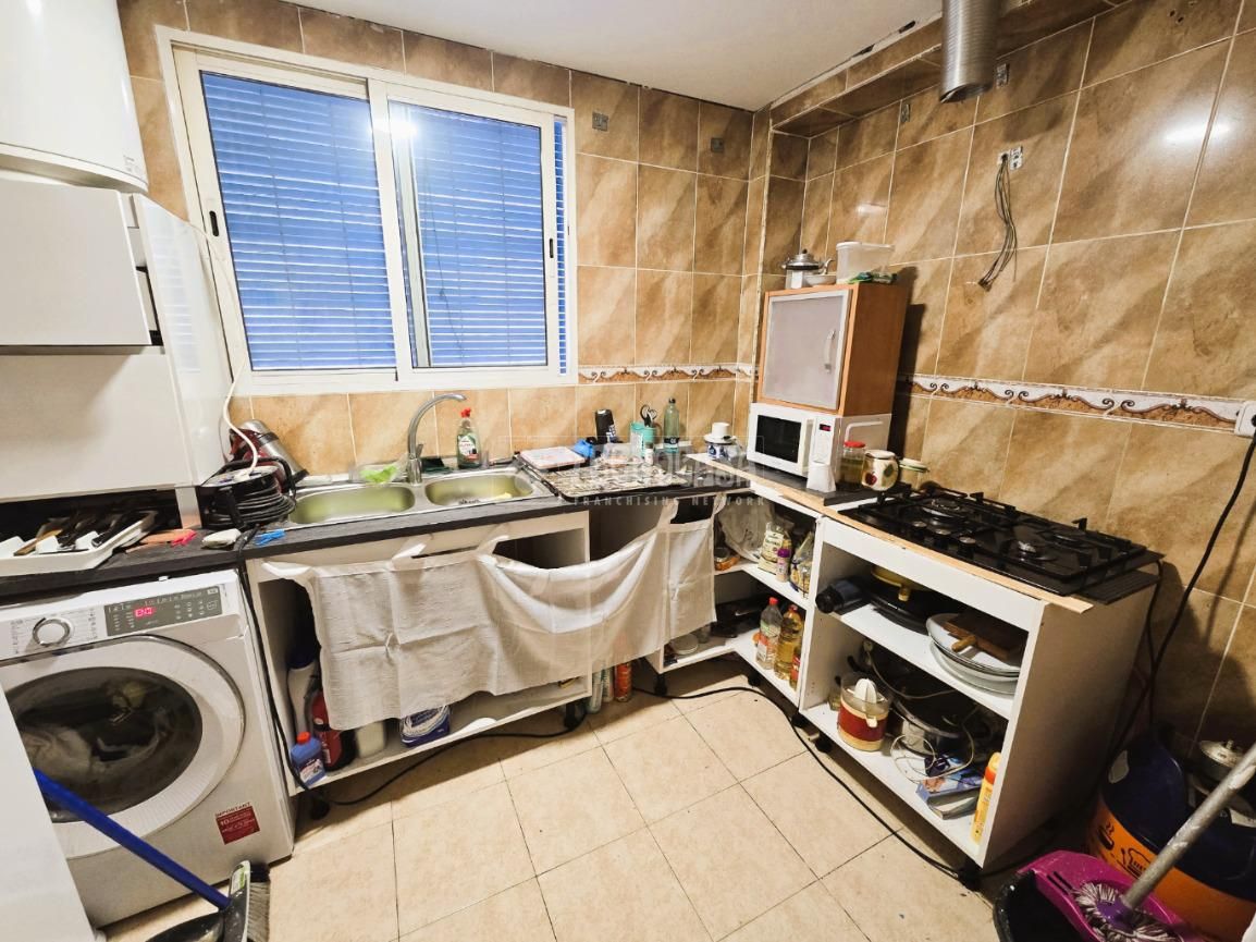 Cuina de Pis en venda en Torrent amb Aire condicionat i Balcó