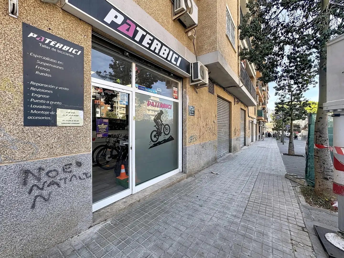 Commercial properties for rent in Paterna