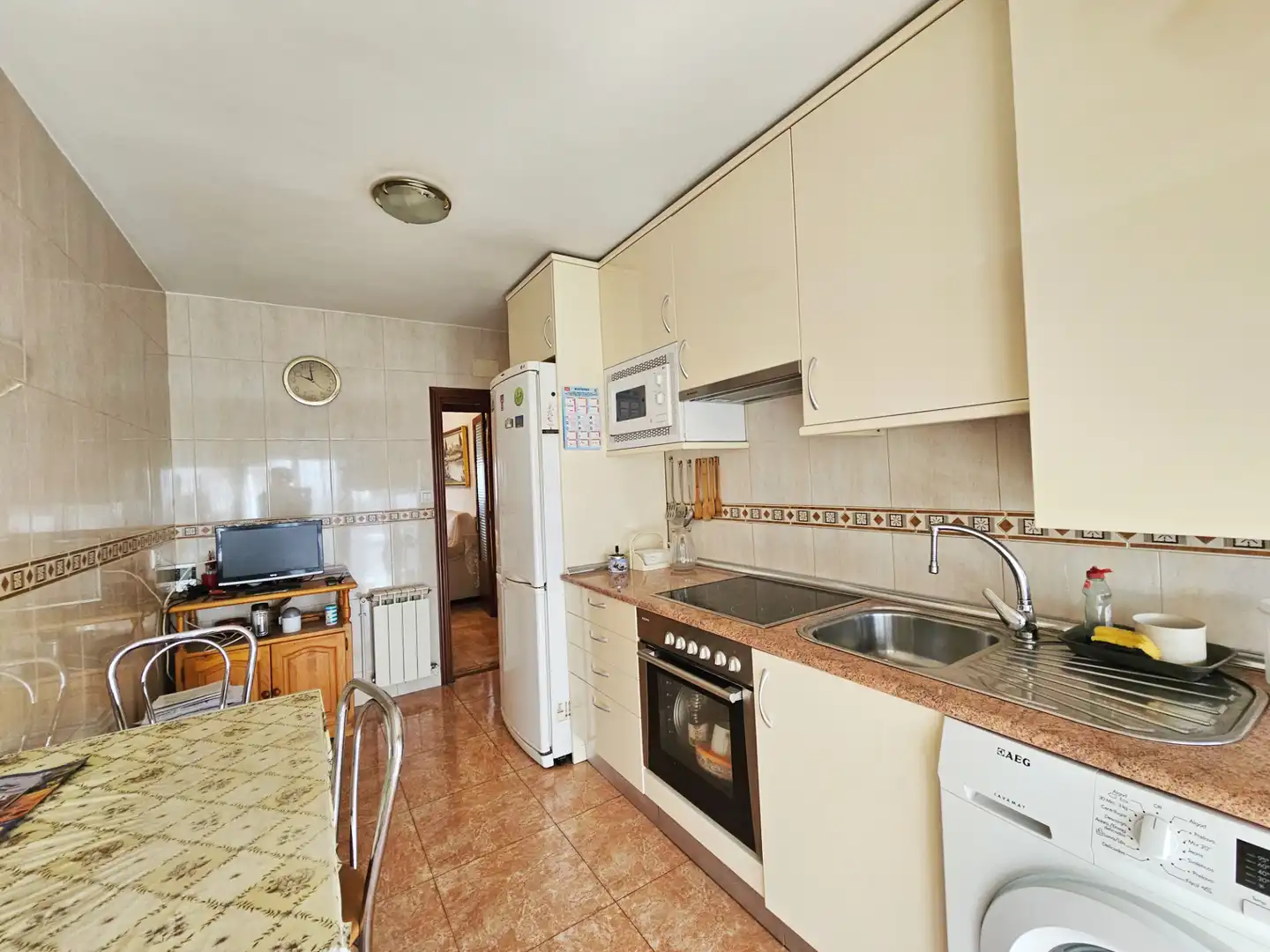 Cocina de Piso en venta en Madrid con Calefacción, Parquet y Amueblado