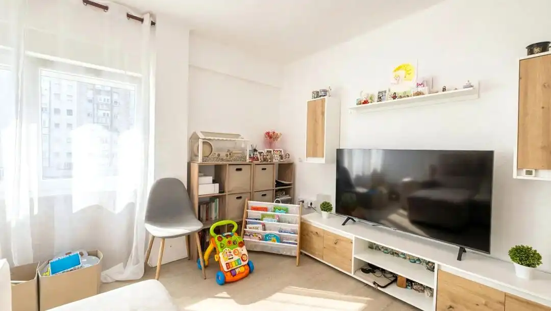 Flat with lift for sale in Plaza Cuatro Caminos, imagen 2
