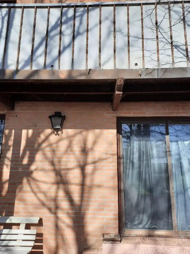 Außenansicht von Country house zum Verkauf in Palencia mit Privatgarten, Terrasse und Abstellraum