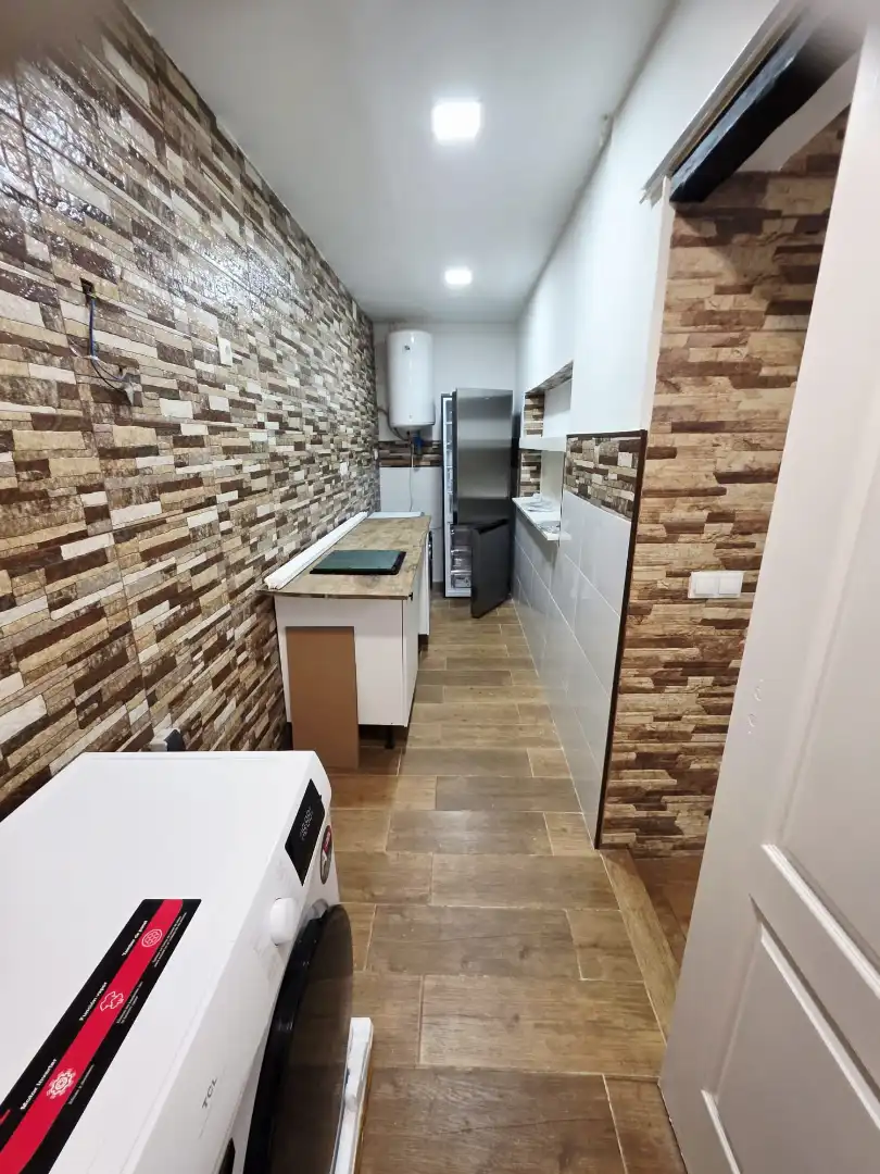 Kitchen of Ground floor for sale in Terrassa  with Oven