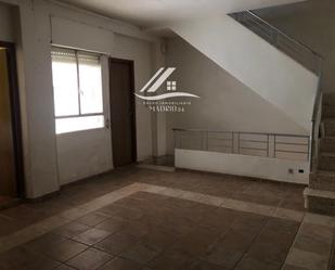 Casa adosada en venda en Blanca amb Terrassa